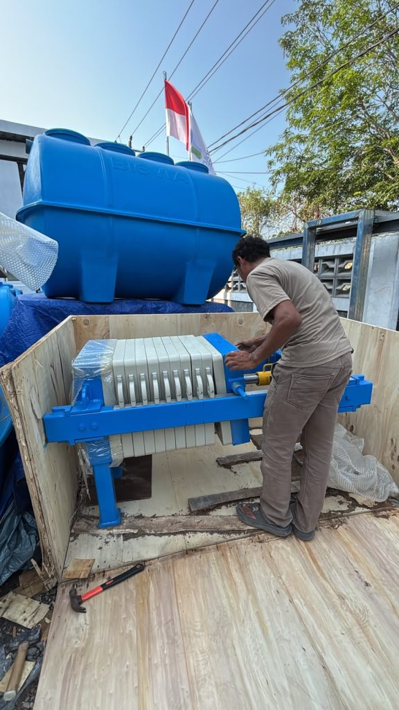 Cara kerja Filter Press dalam pengolahan limbah cair industri kelapa sawit
